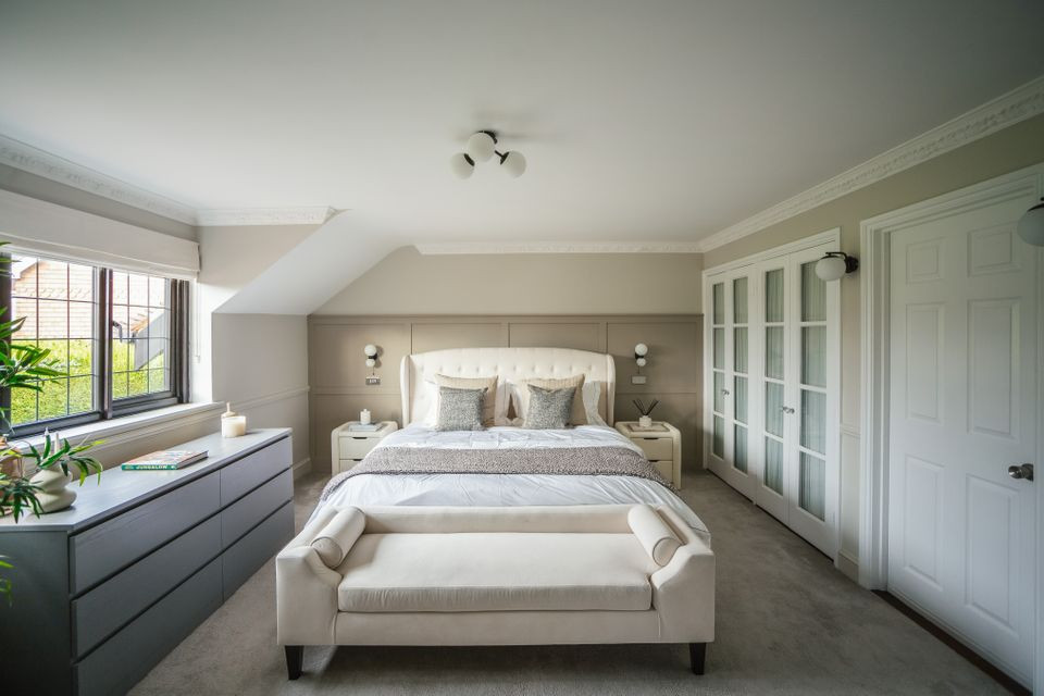 Traditional bedroom in London.