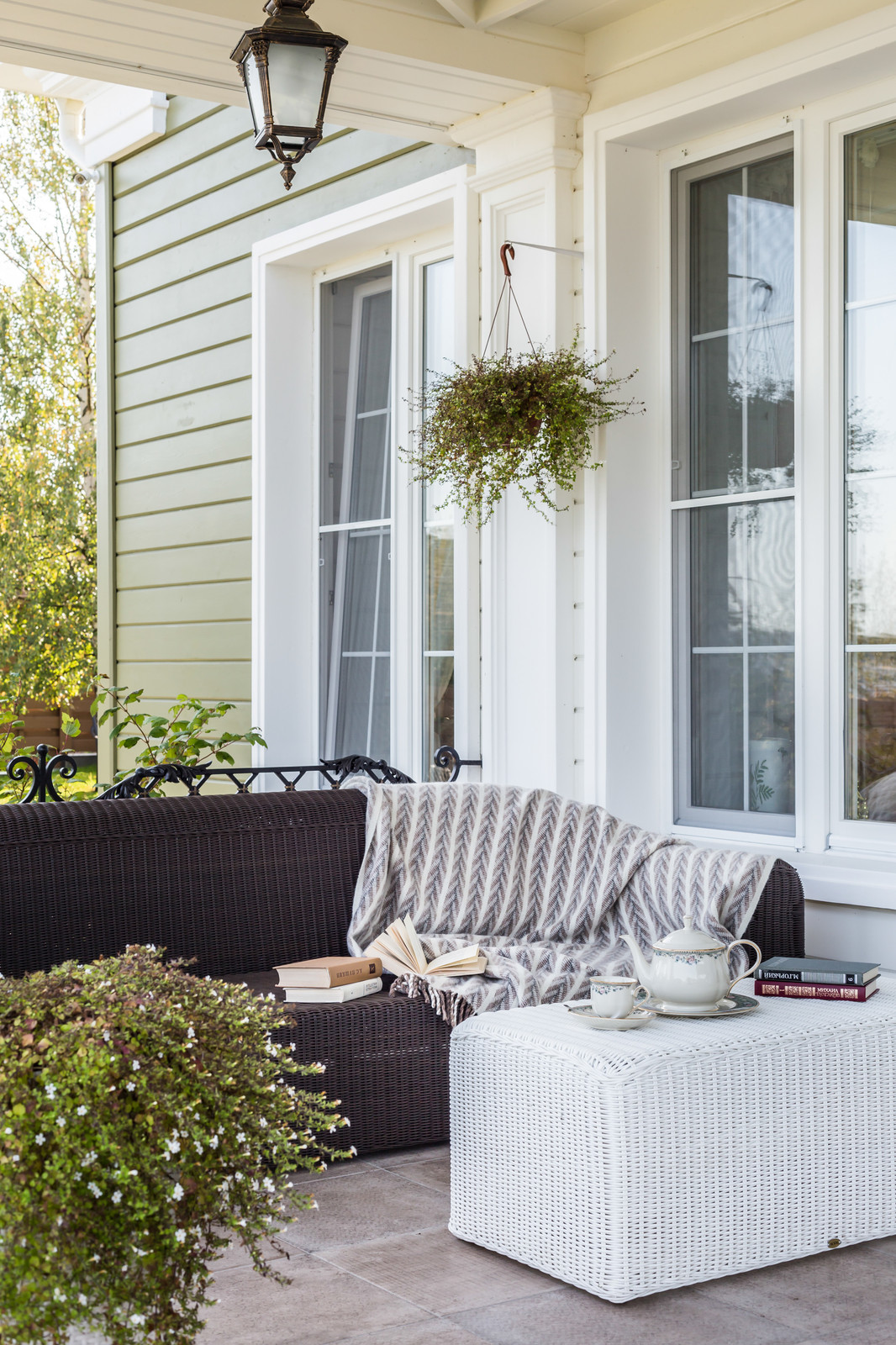 Интерьер загородного дома у моря