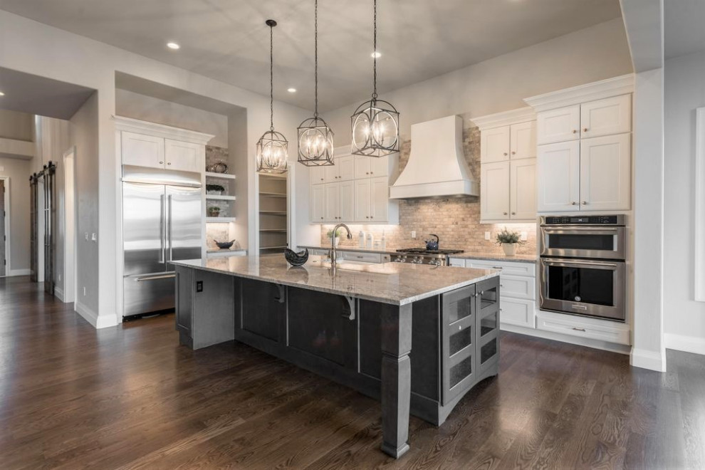Transitional kitchen photo in Denver