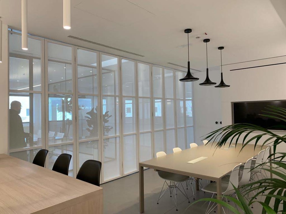 Immagine di una sala da pranzo minimal