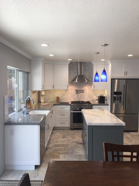 Inspiration for a transitional kitchen remodel in San Francisco
