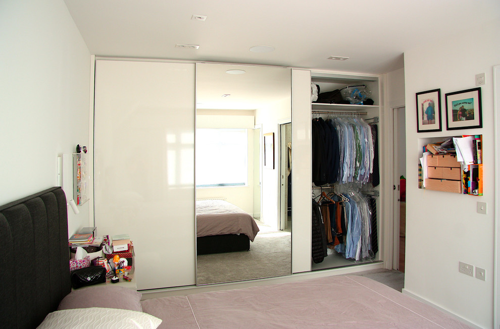 Mirror Gloss Sliding Wardrobe