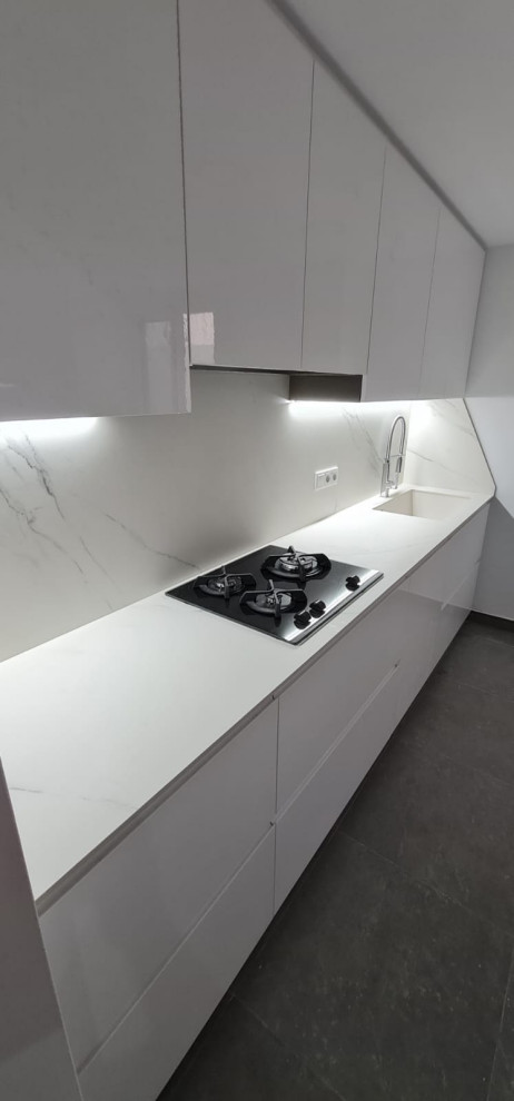 Reforma de Cocina y Baño en Composición Blanco