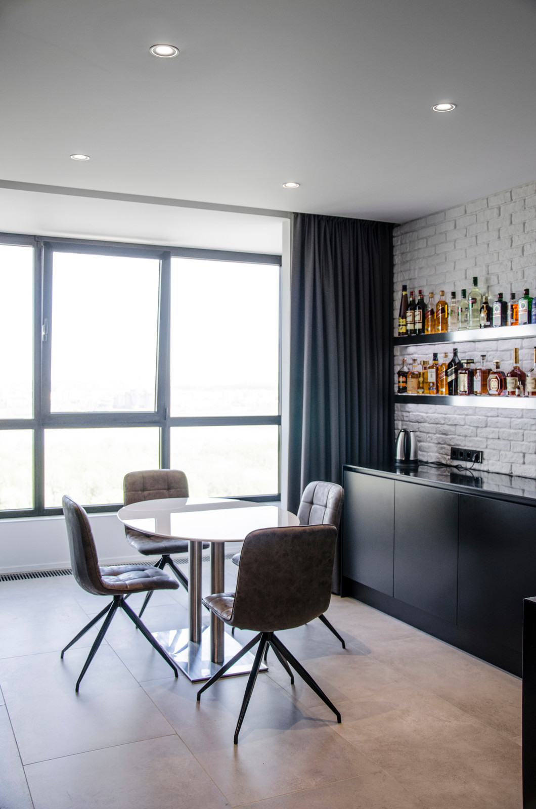 Строгость и немного озорства