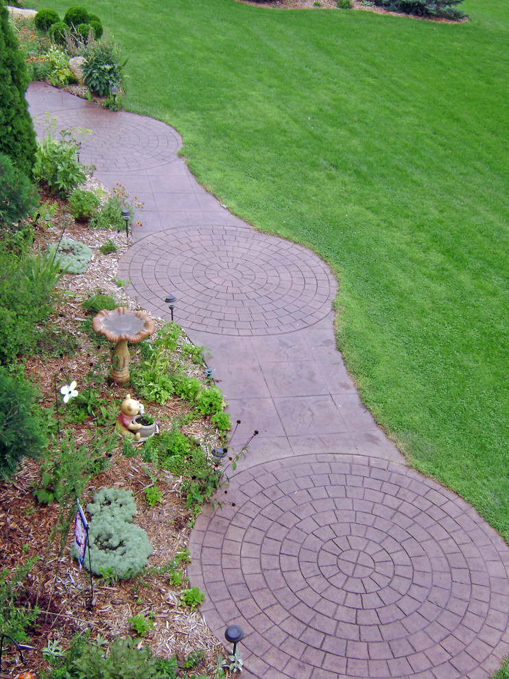 This is an example of a modern garden in Minneapolis.