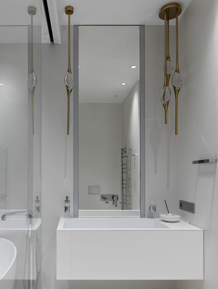 Белый тренд