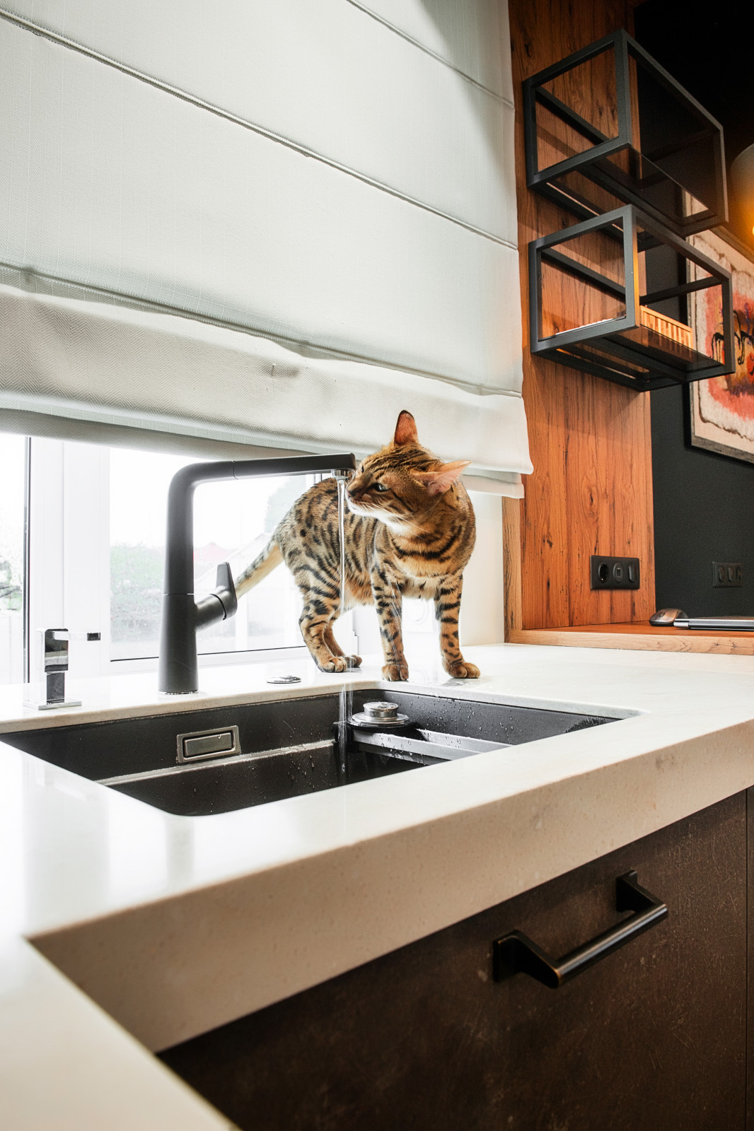 Яркая гостиная для ярких заказчиков