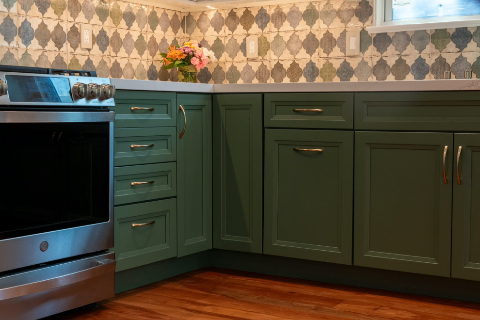 Wonderful Warm Updated Family Kitchen