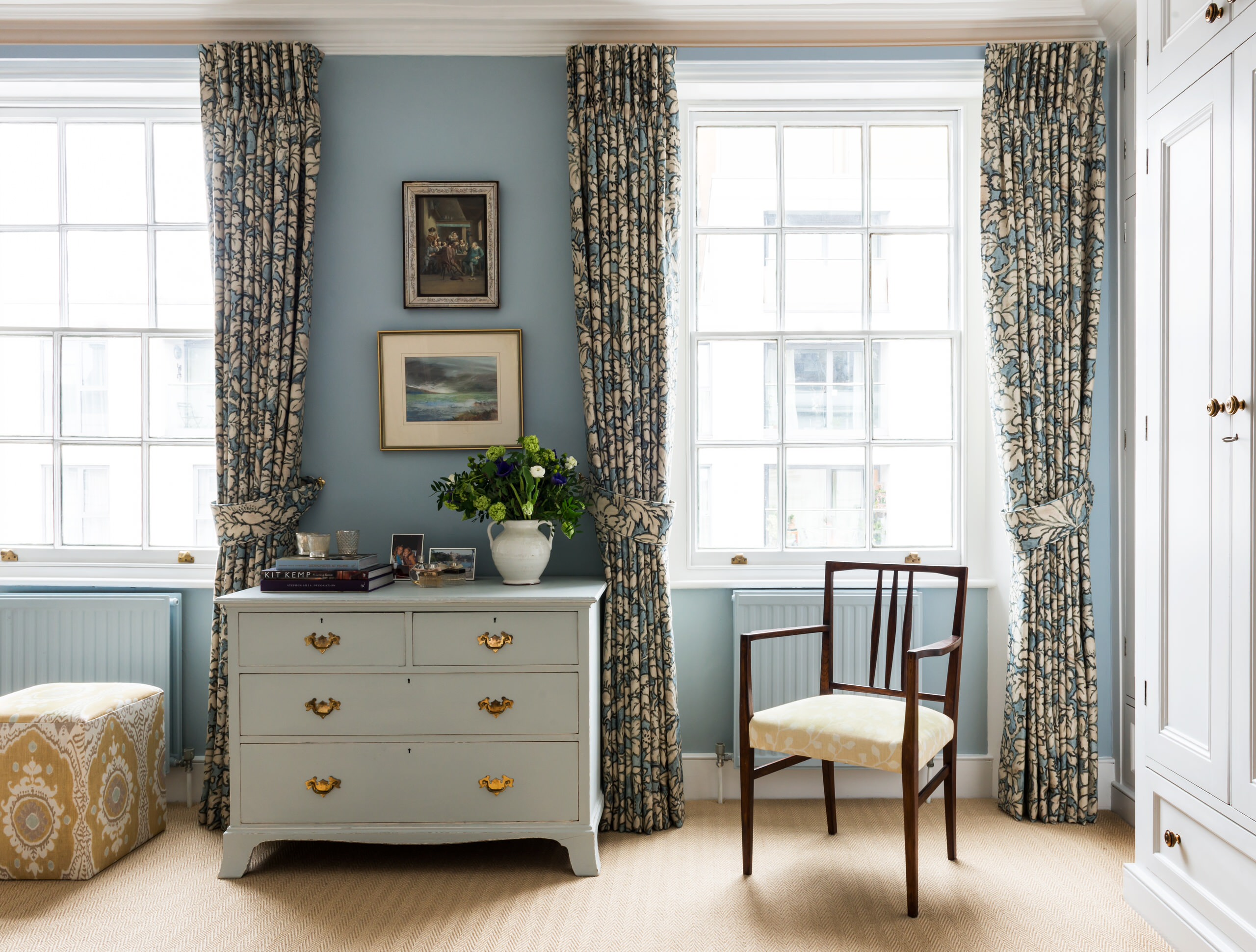 Houzz Tour: Elegant Hues and Classic Design Transform a City Townhouse ...