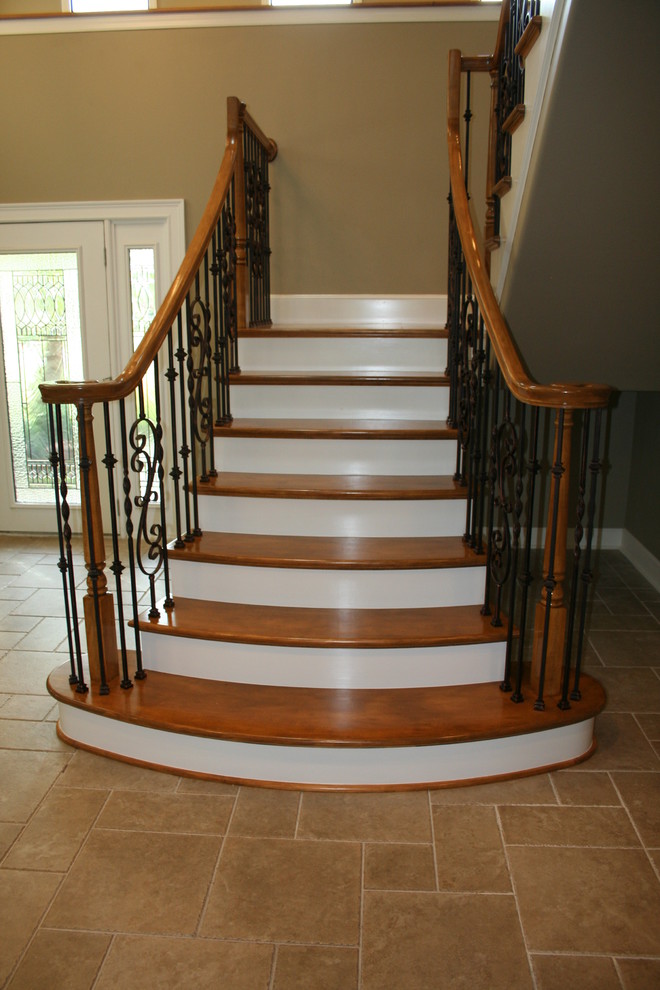 Radius Flare Stair Project/ Jamison Res Traditional Staircase