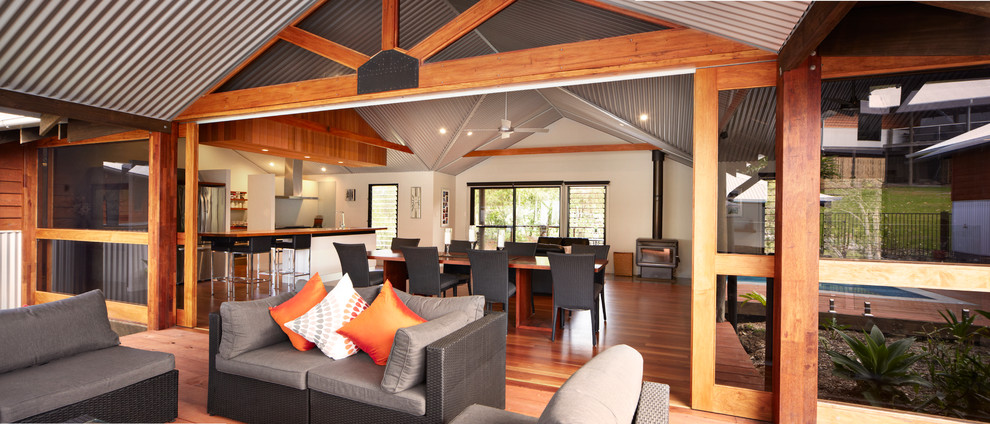 Contemporary exterior in Brisbane.