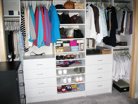 Design ideas for a traditional storage and wardrobe in Providence.