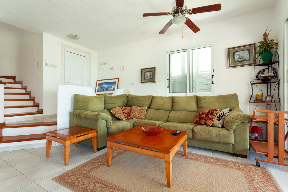 Cozy villa margo by the sea