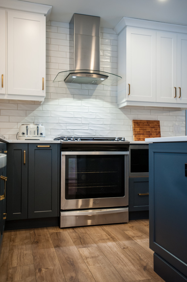 Transitional kitchen photo in Edmonton