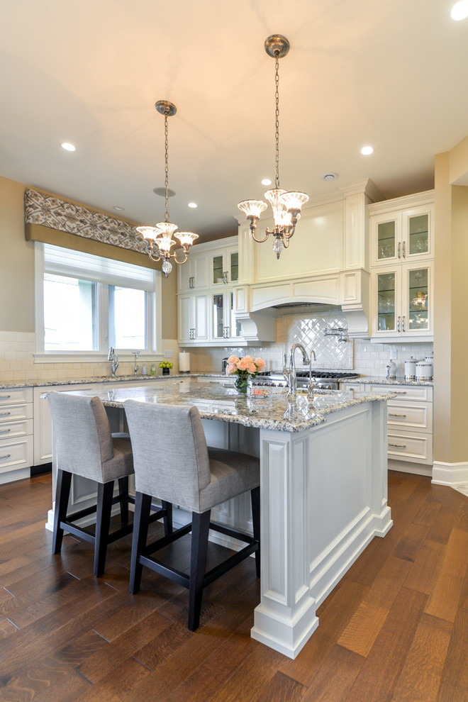 Inspiration for a transitional kitchen remodel in Edmonton