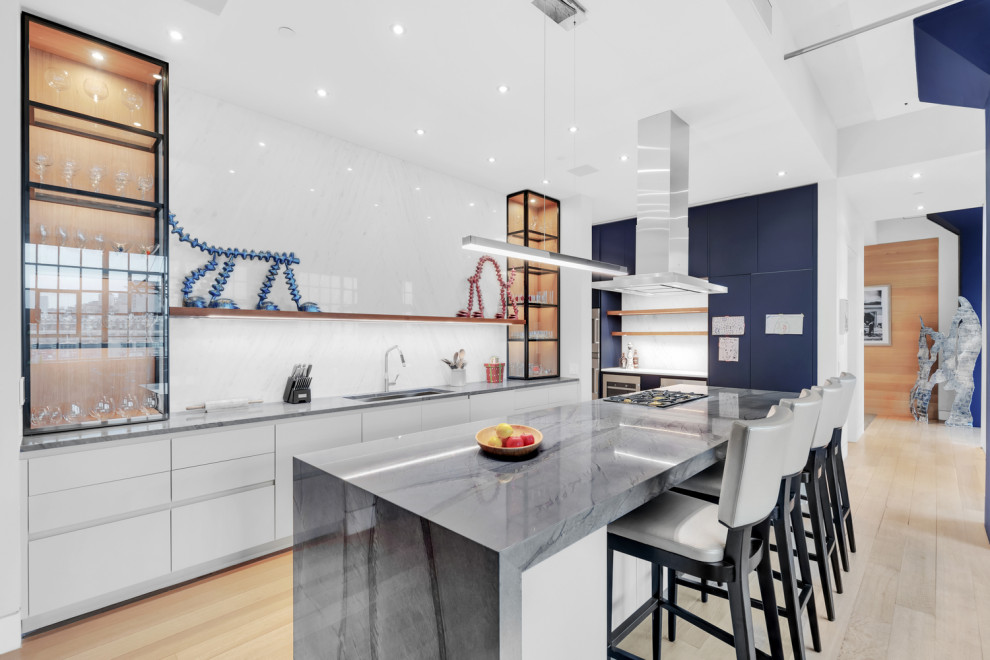 Example of a trendy kitchen design in New York