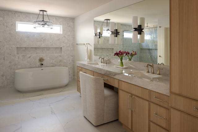 La Jolla Remodel di-transizione-stanza-da-bagno