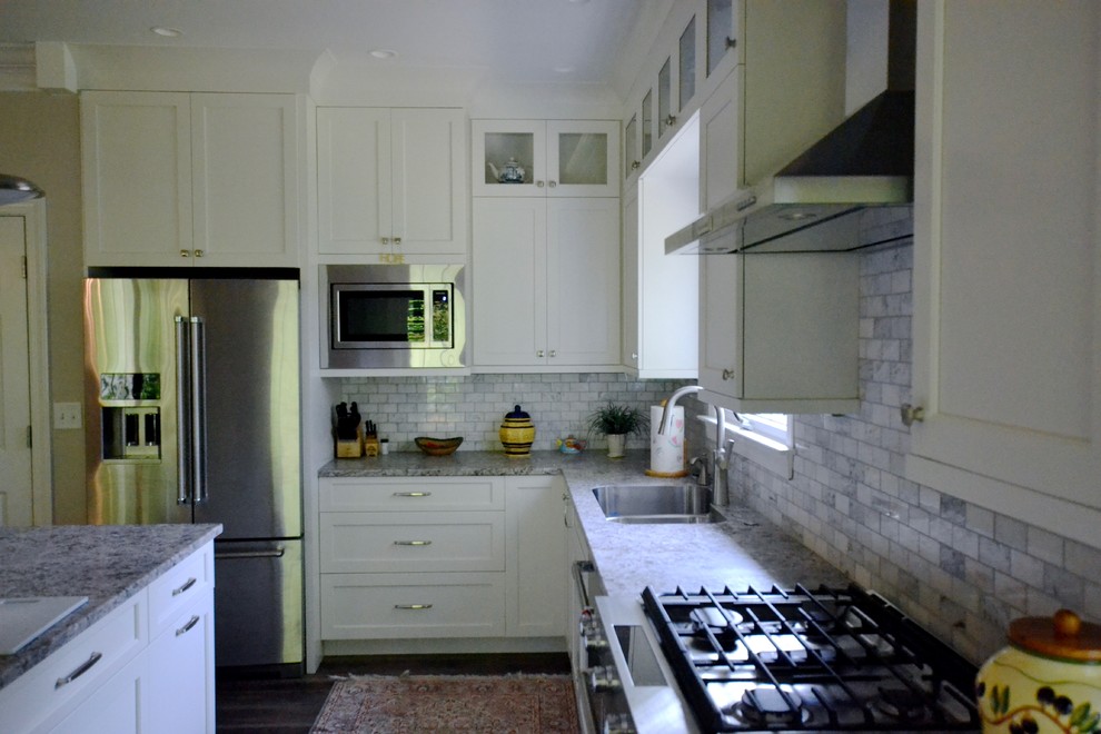 Photo of an arts and crafts kitchen in Other.