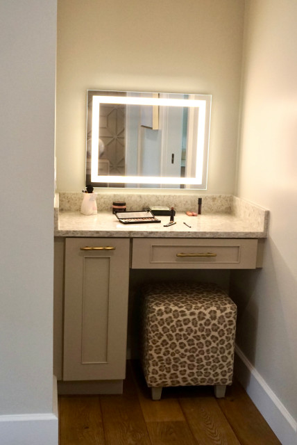 makeup area transitional