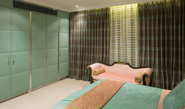Duplex Penthouse I, St Katharine Docks, London contemporary-bedroom