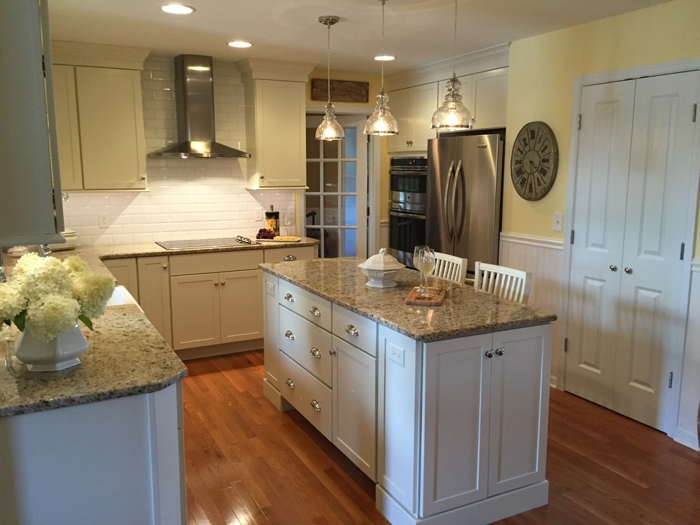 Off-white & White Kitchen with the Perfect Amount of "Glimmer"