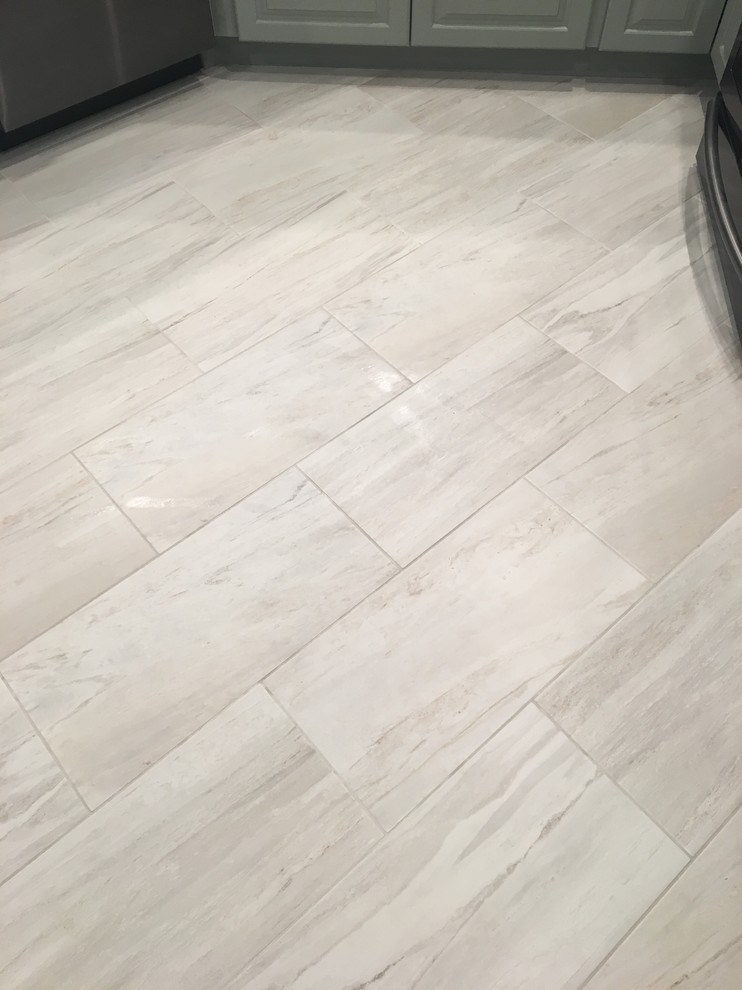 Waterside V Kitchen Remodel