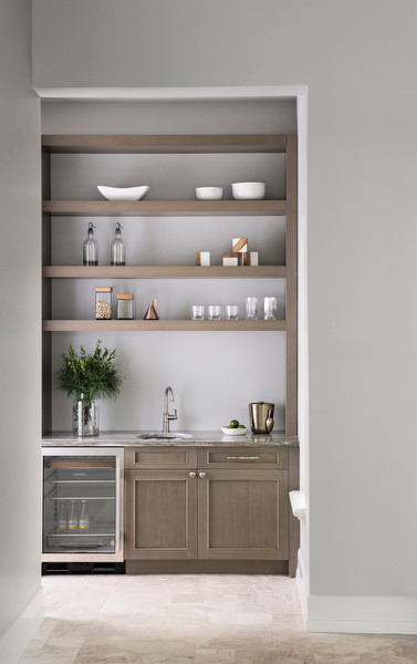 ライフスタイルに合わせた実用的なグラス収納術 Houzz ハウズ ライフスタイルに合わせた実用的なグラス収納術 Houzz ハウズ