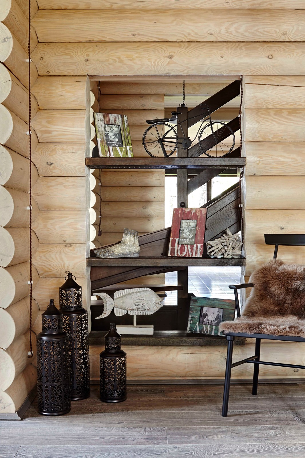 Деревянный дом на Волге в Ульяновской области