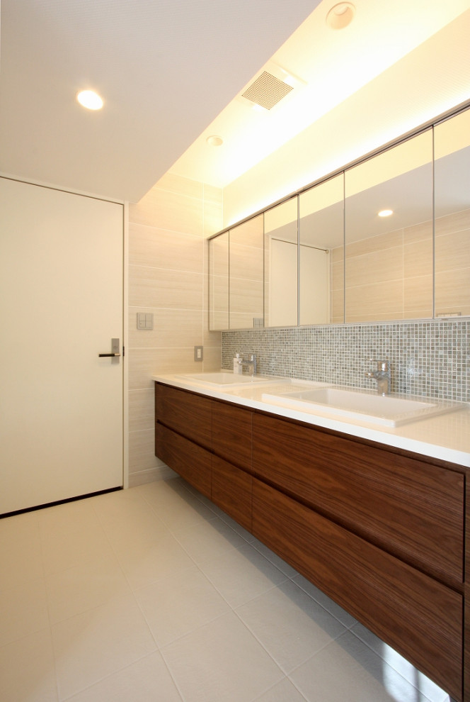 Inspiration for a modern powder room remodel in Tokyo