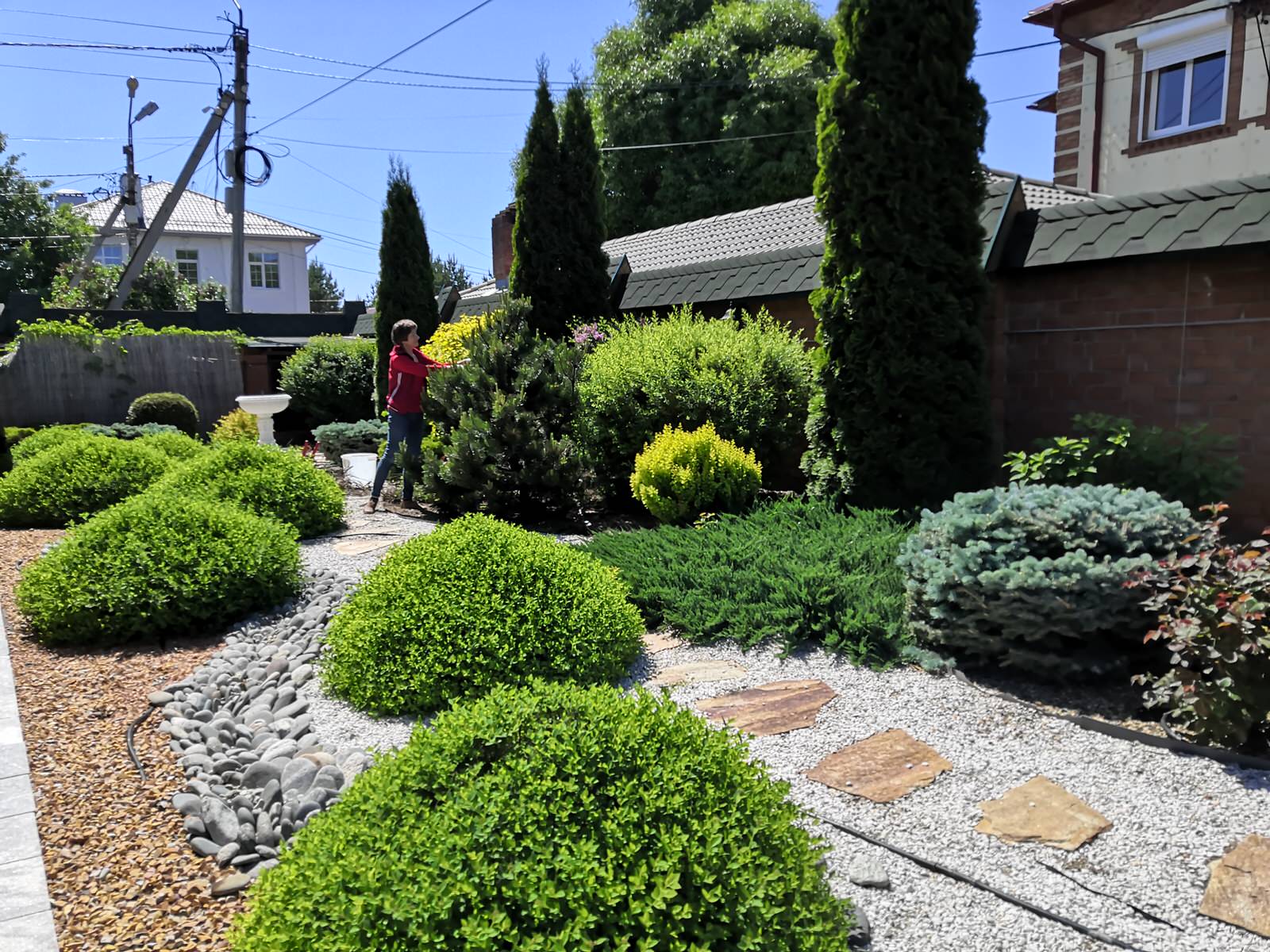 Дворик с поилкой для птиц