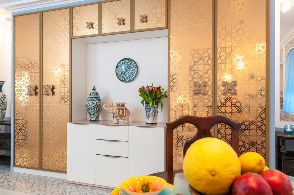 Гостиная - столовая в восточном стиле. Телепроект Фазенда.