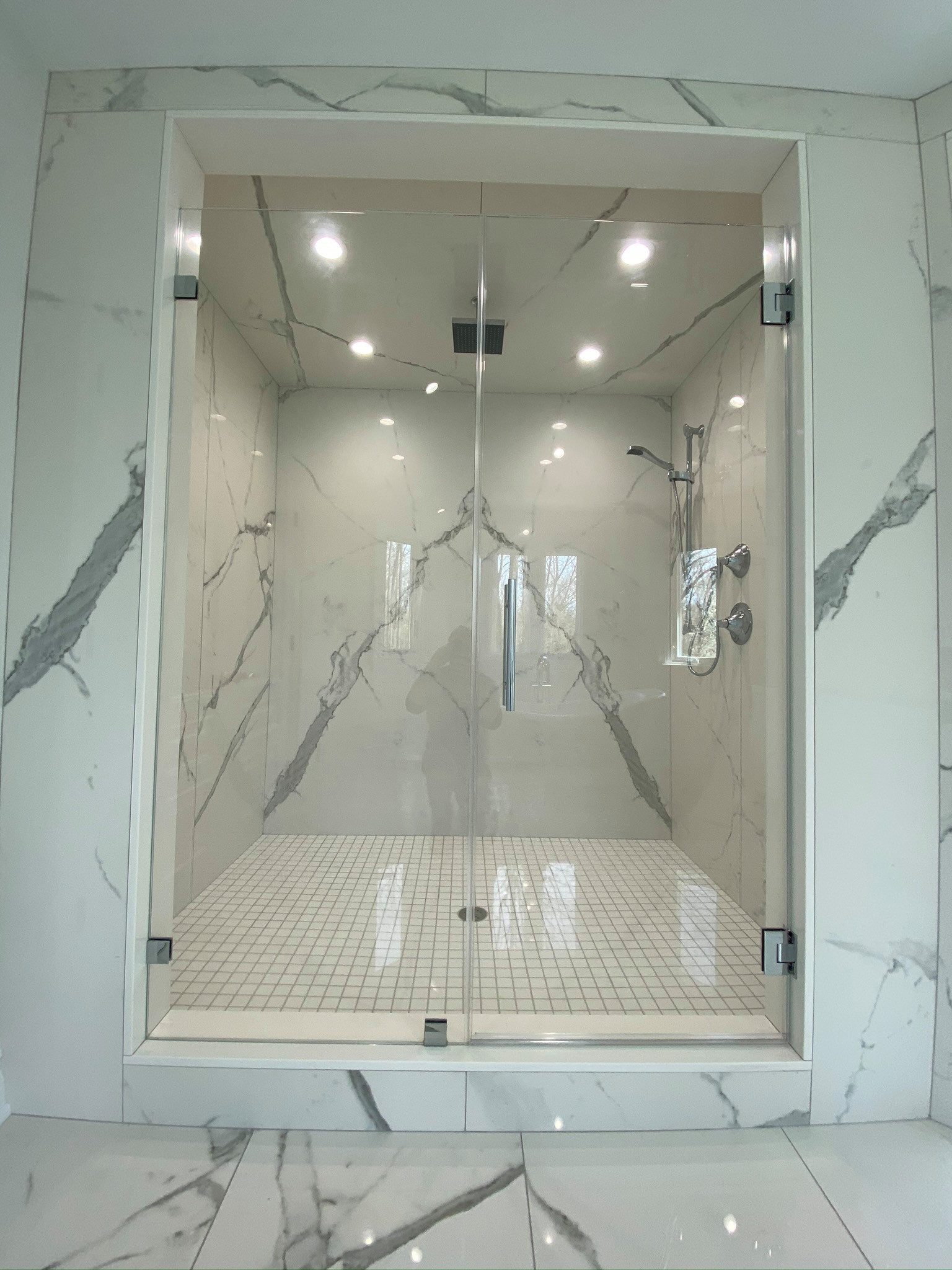 Holmdel luxury Master Bathroom