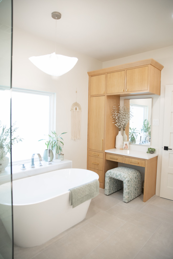 Primary Bathroom IV