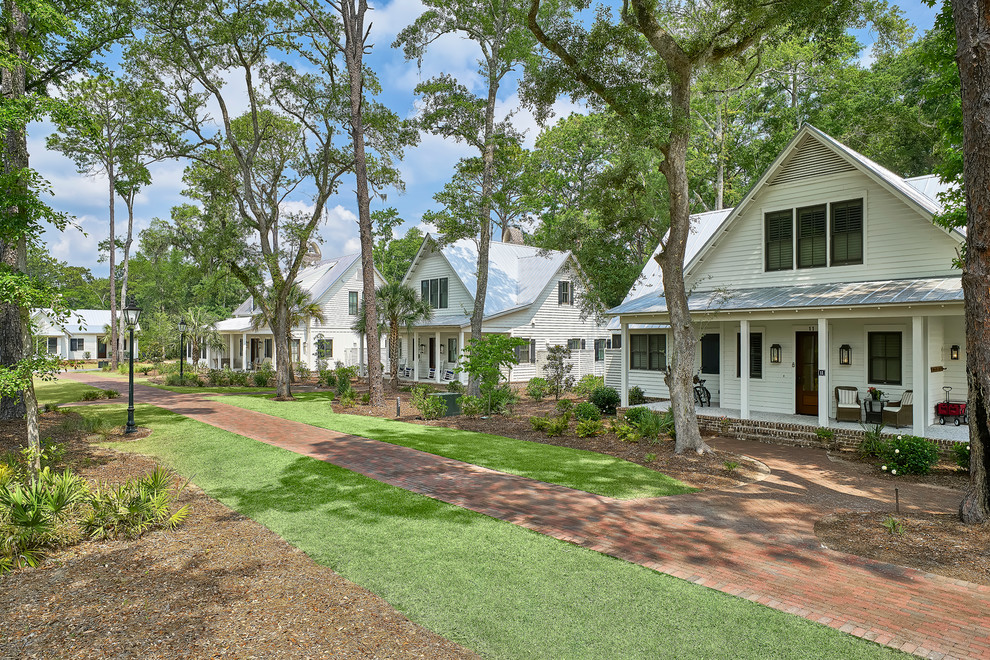 Wilson Cottages, Palmetto Bluff Farmhouse Atlanta by Markalunas