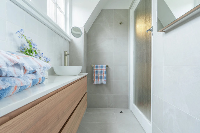 Castlecrag | Tranquil Retreat | Upstairs Bathroom modern-bathroom