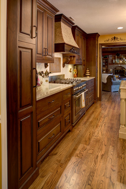 Cherry Kitchen remodel klassisch-kueche