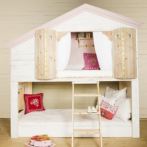 Geräumiges Country Kinderzimmer in Hamburg