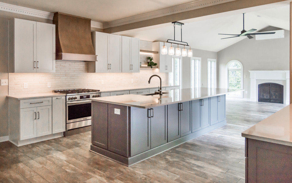 Kitchen in Three Tones
