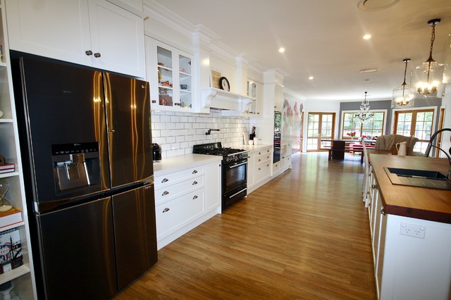 LANG RESIDENCE transitional-kitchen