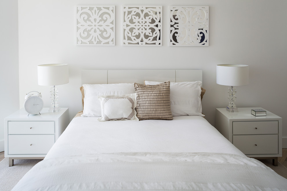 Design ideas for a contemporary bedroom in Miami.