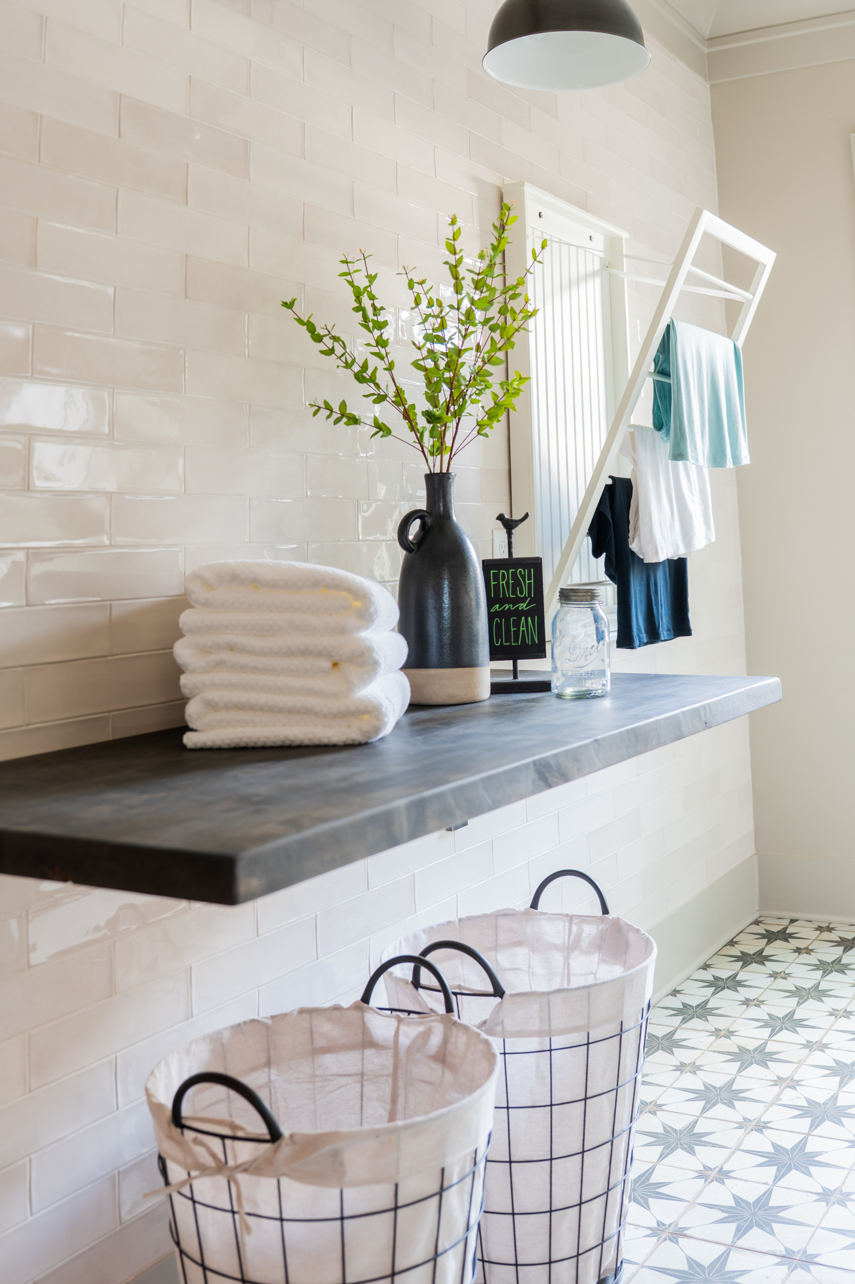Modern Farmhouse Laundry Room