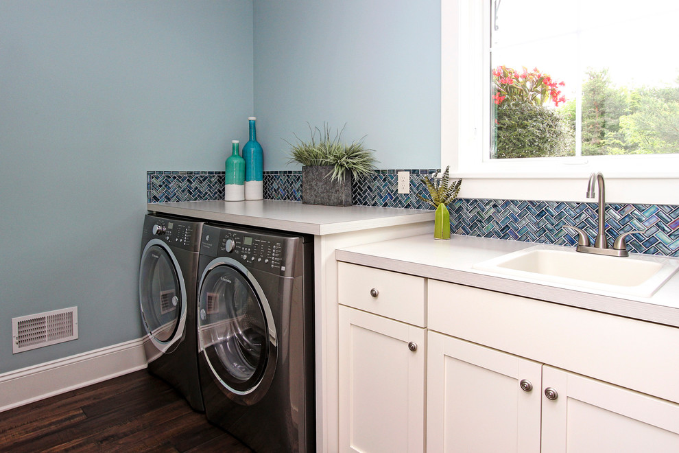 Photo of a transitional laundry room in Grand Rapids.