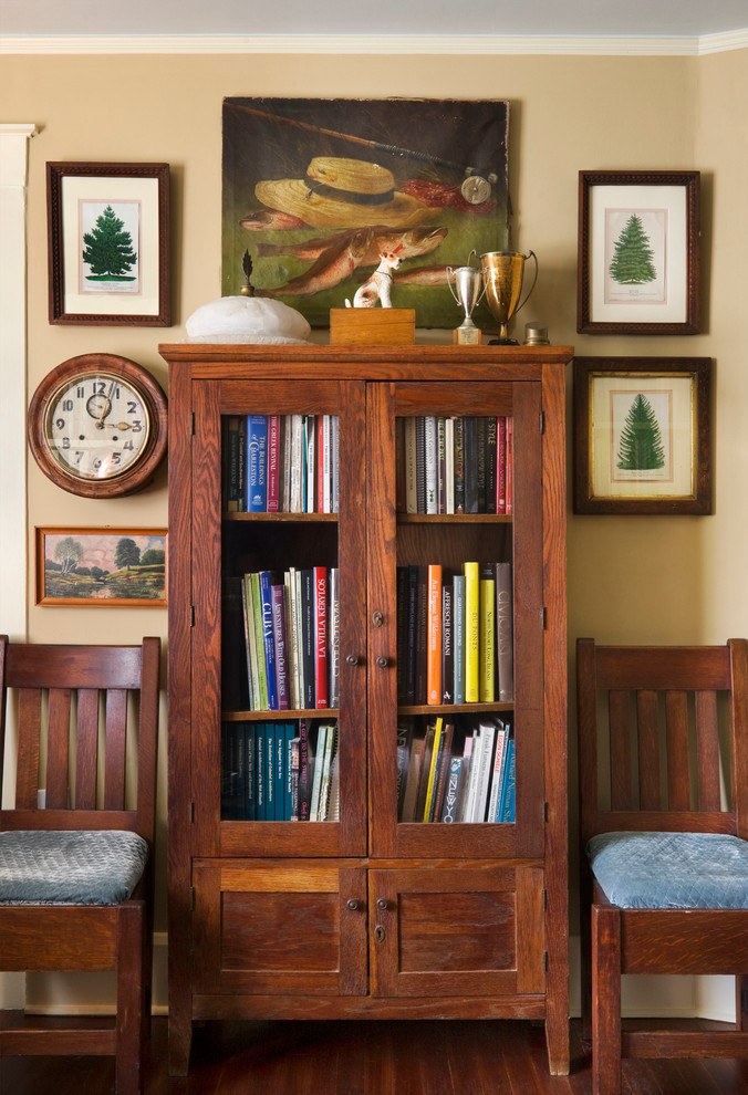 Home design - traditional home design idea in New York