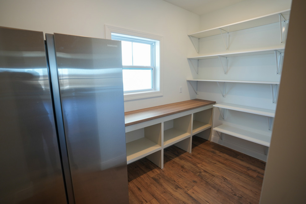 Pantry 1