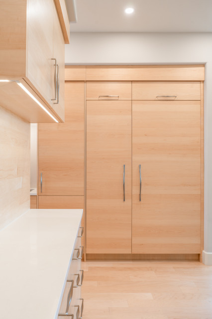 Maple Kitchen contemporaneo-cucina