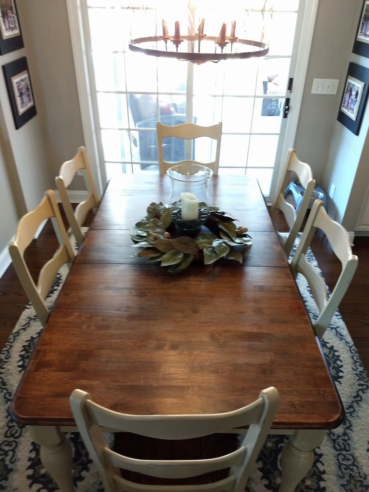 Home design - rustic home design idea in Charlotte