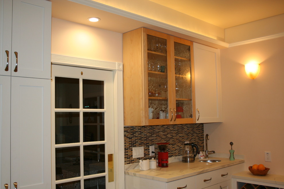 Transitional kitchen photo in San Francisco