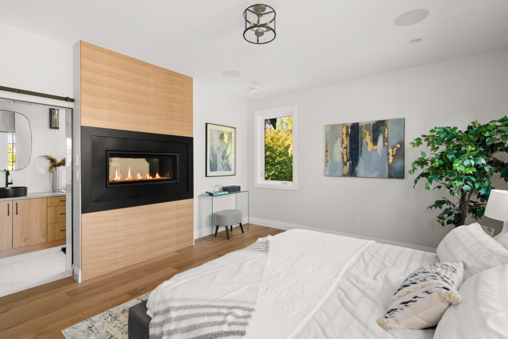 Home design - transitional home design idea in Vancouver