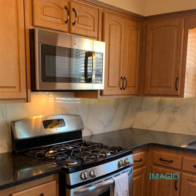 IMAGIO Calacatta Gold Marble Solid Glass Backsplash Contemporáneo