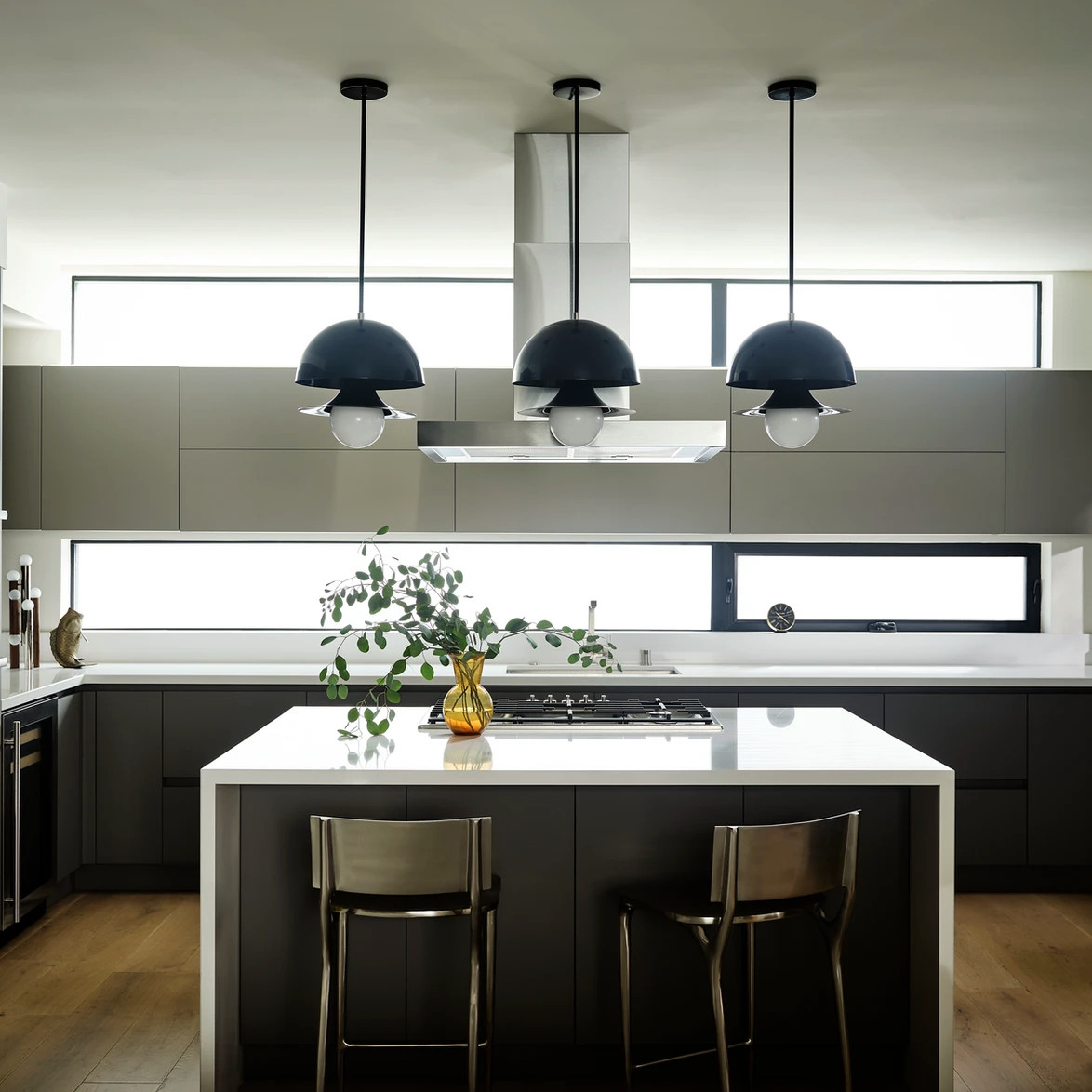 Sherman Oaks | Swanky Black and White Contemporary Home